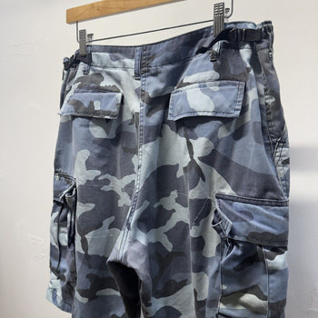 Vintage 2000s Faded Blue Camo Cargo Shorts