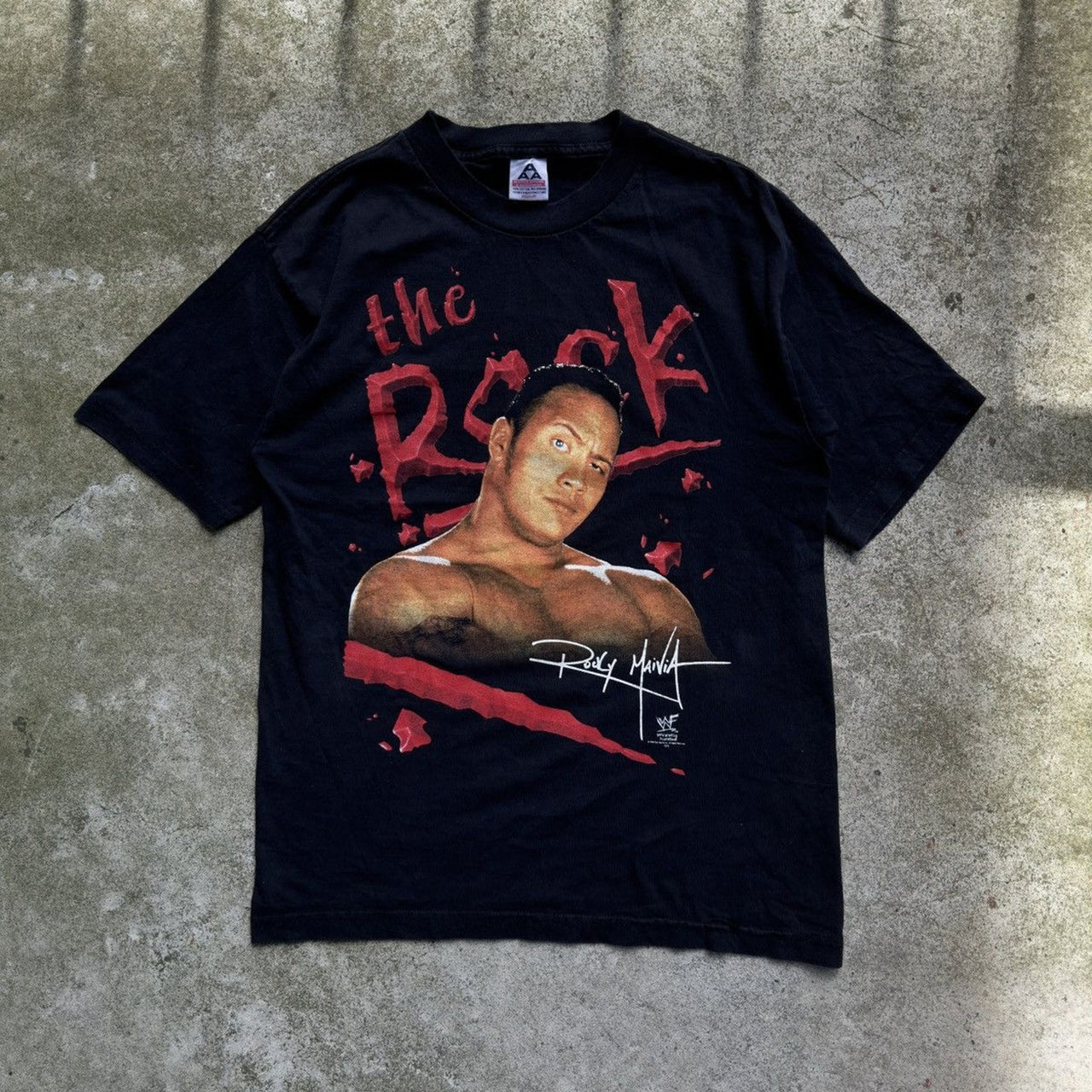 2000s THE ROCK WWE THE PEOPLE'S CHAMP TEE