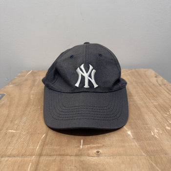 Vintage 2000s Faded New York Yankees Hat
