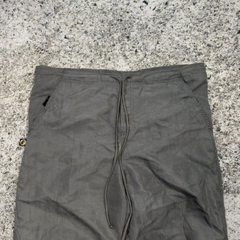 Pantalones anchos de nailon holgados con efecto cafeína de los años 90
