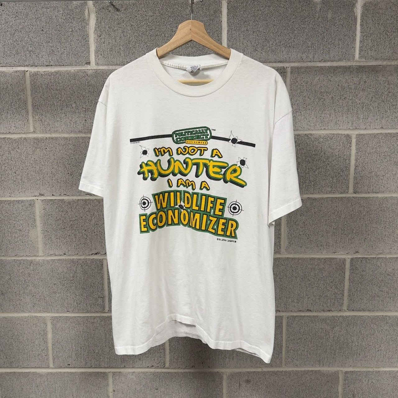 1990s Faded I'm Not A Hunter Tee