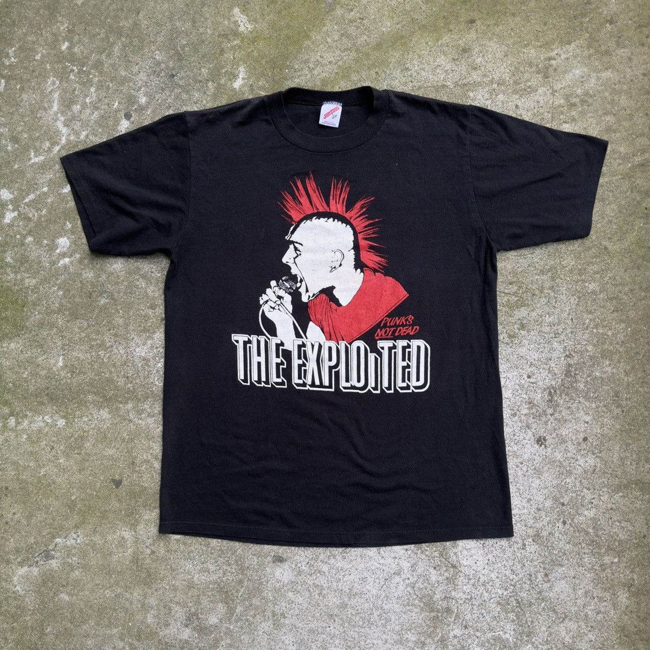 1980s THE EXPLOITED PUNK'S NOT DEAD TEE