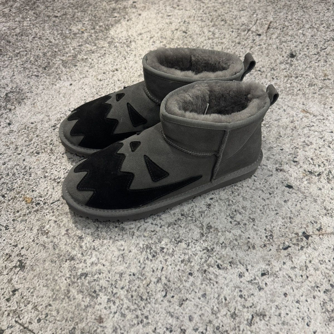 Asspizza 730 Muffin Uggs