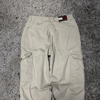 Pantalones cargo holgados de carpintero con pernera ancha de Tommy Hilfiger de la década de 2000