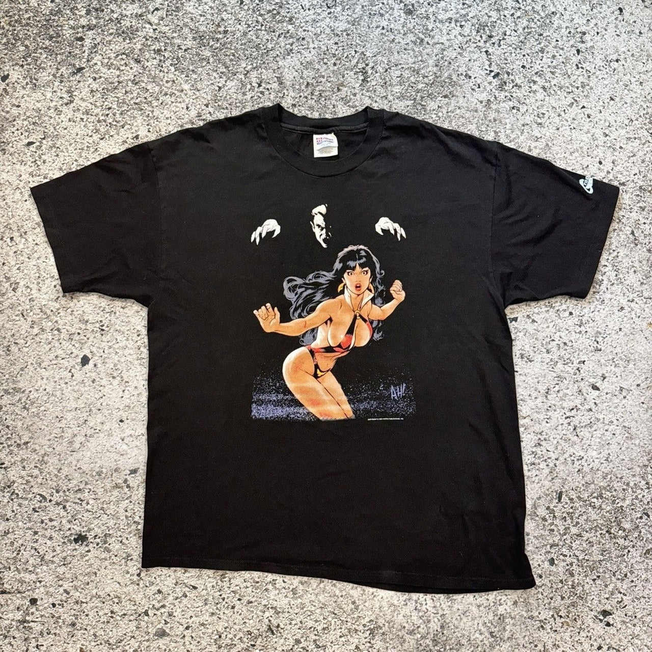 1990s Vampirella Graphitti Comics Tee