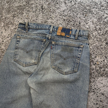 Vaqueros Levi's 505 Thrashed Faded de la década de 1980