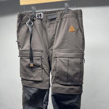 Nike ACG Smith Summit Cargo Pants