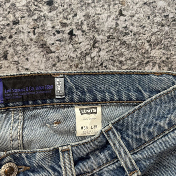 Vaqueros skater holgados y desgastados Levi's Silvertab de la década de 1990