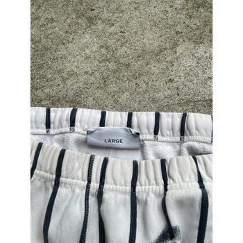 Pantalones deportivos Supreme New York Yankees Airbrush, talla grande, color blanco