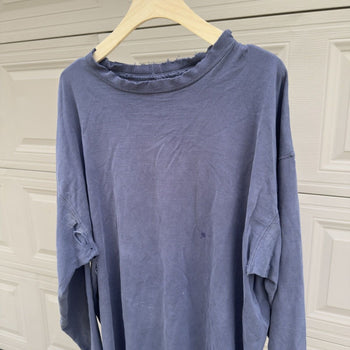 2000s Thrashed Faded Distressed Blue Longsleeve Tee