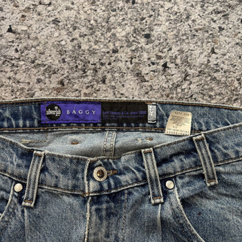 Vaqueros skater holgados y desgastados Levi's Silvertab de la década de 1990