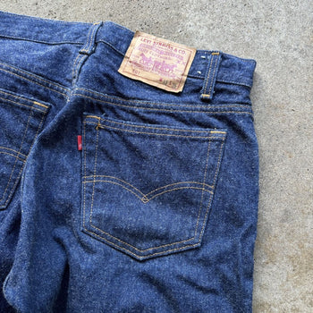 1990s LEVI’S 501 DARK WASH MADE IN USA DENIM JEANS