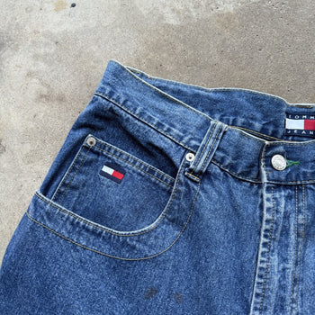 1990S TOMMY HILFIGER BAGGY PATCH LOGO DENIM SKATER SHORTS