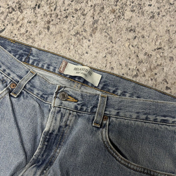 Vaqueros Levi's 550 de corte relajado de la década de 2000, fabricados en EE. UU.