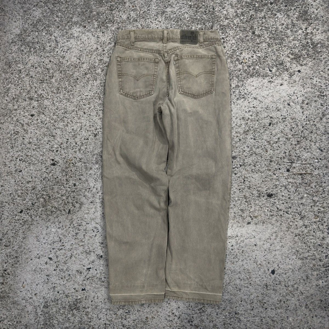 Vaqueros holgados estilo skater Levi's Silvertab Elements de los años 90