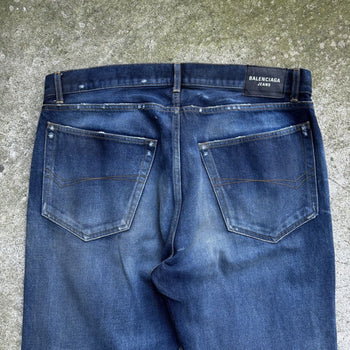 BALENCIAGA FW22 DIRTY BLUE WASH STRAIGHT FIT DENIM JEANS