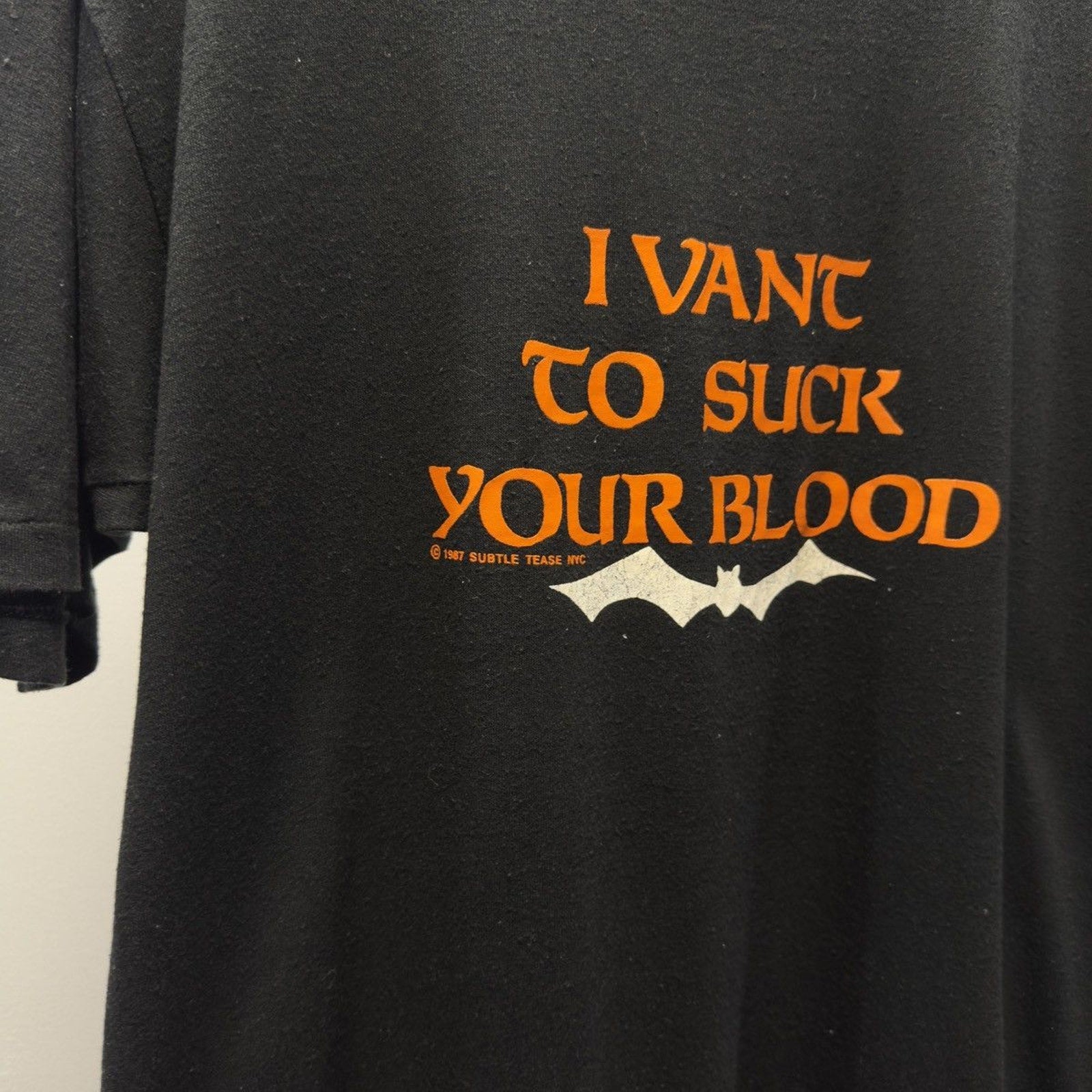 Vintage 1980s I Vant To Suck Your Blood Tee Faded