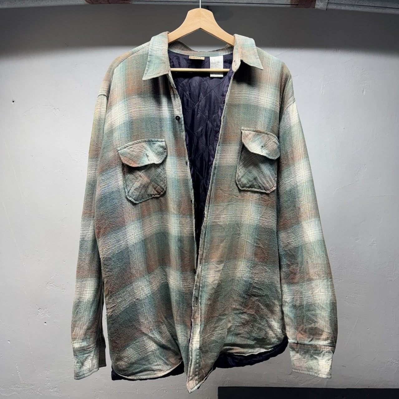 2000s Faded Quilted Plaid Grunge Flannel Jacket Shirt