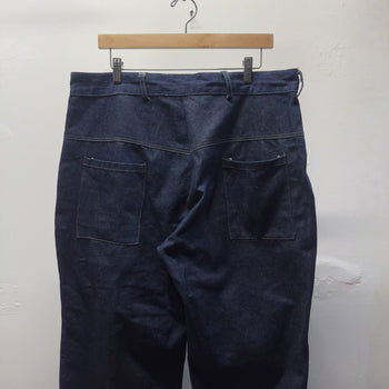 Vintage 1980s Made in USA Dark Wash Raw Denim Work Jeans