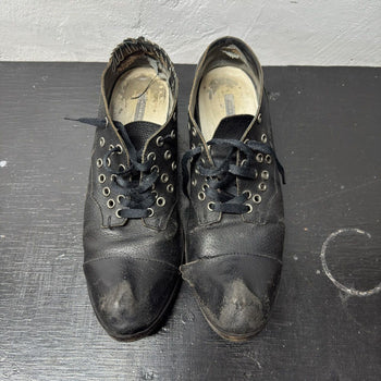 Diet Butcher Slim Skin Thrashed Eyelet Low Boots