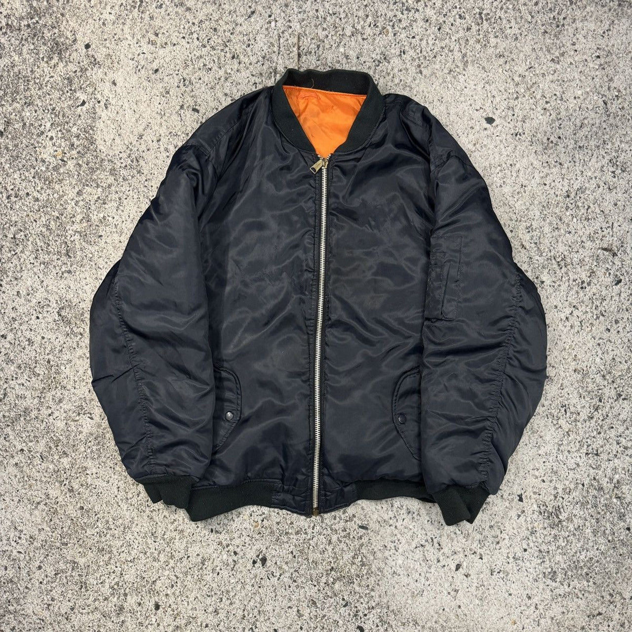 1980S REVERSIBLE NAVY ORANGE OVERSIZED MA-1 BOMBER JACKET