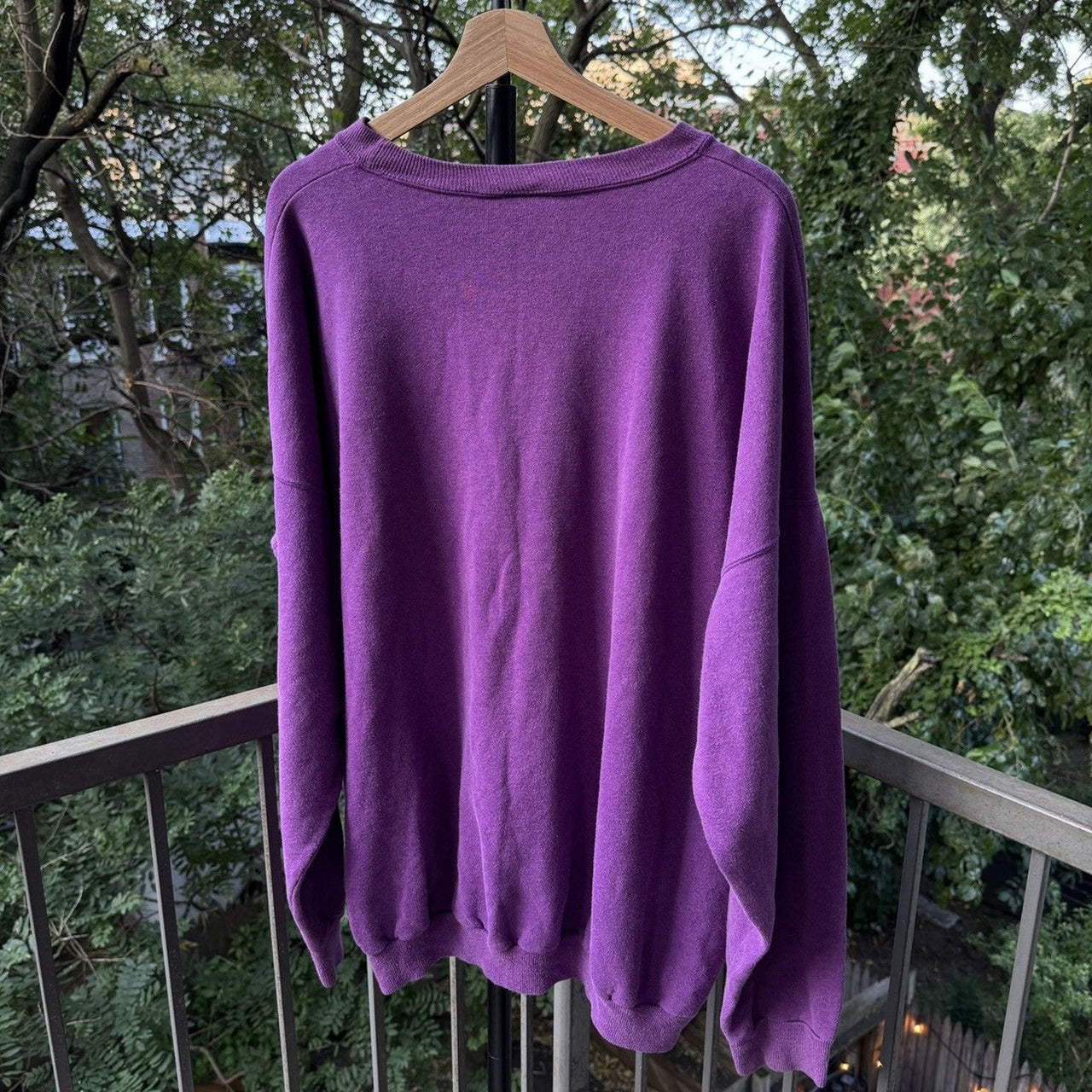 1990s Faded Purple Oversized Sweatshirt