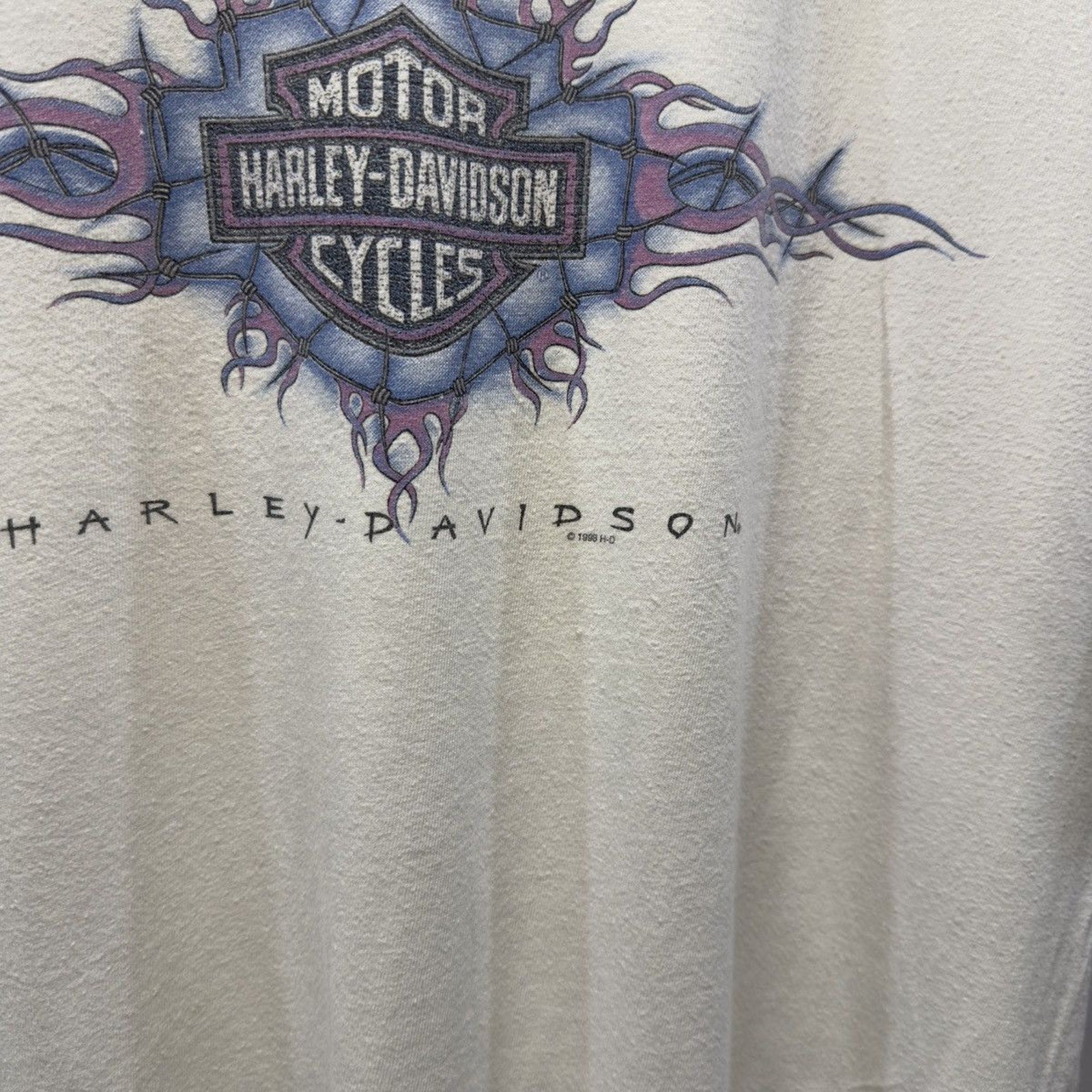 Vintage 1990s Harley Davidson Faded Feel The Heat Flame Tee
