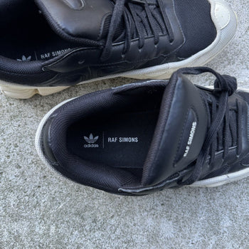 RAF SIMONS ADIDAS 2018 OZWEEGO 3 BLACK WHITE SNEAKERS