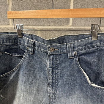 2000s Wrangler Thrashed Faded Distressed Denim Shorts