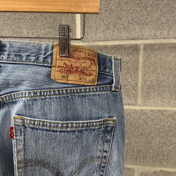 2000s Levi's 501 Thrashed Faded Distressed Jeans