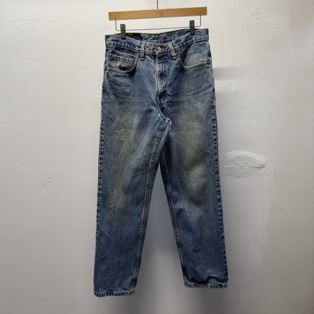 1990s Levi's 550 Faded Distressed Jeans