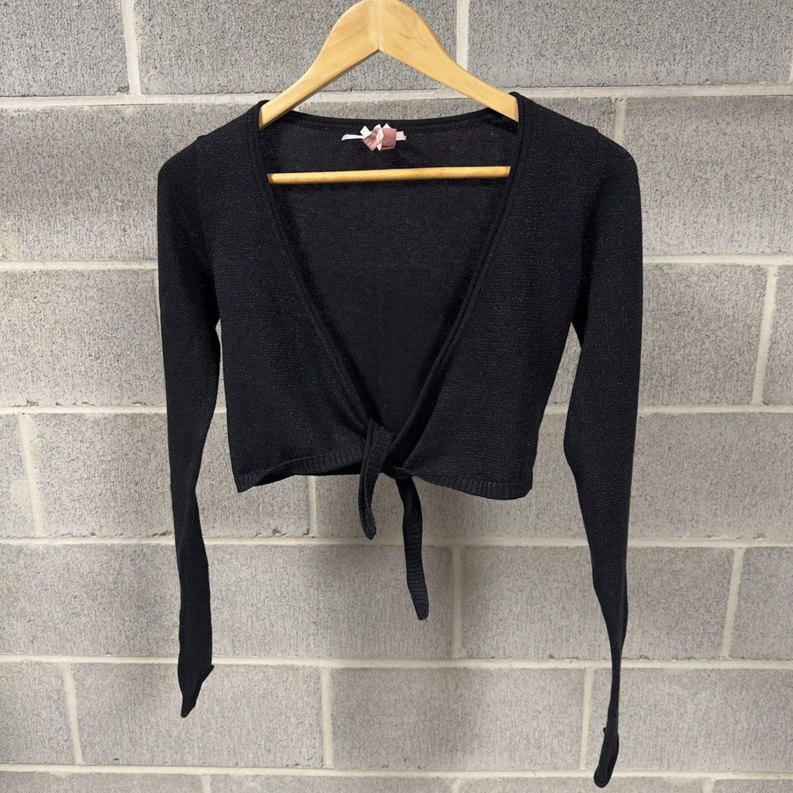 1990s Women's Metallic Cropped Tie Longsleeve Blouse Sweater