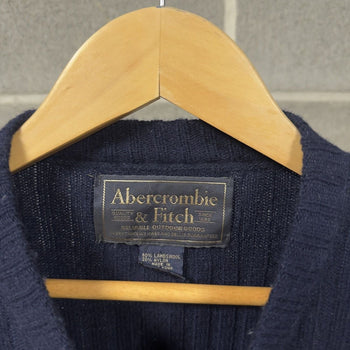 2000s Women's Abercrombie & Fitch Lambswool Navy Blue Sweater