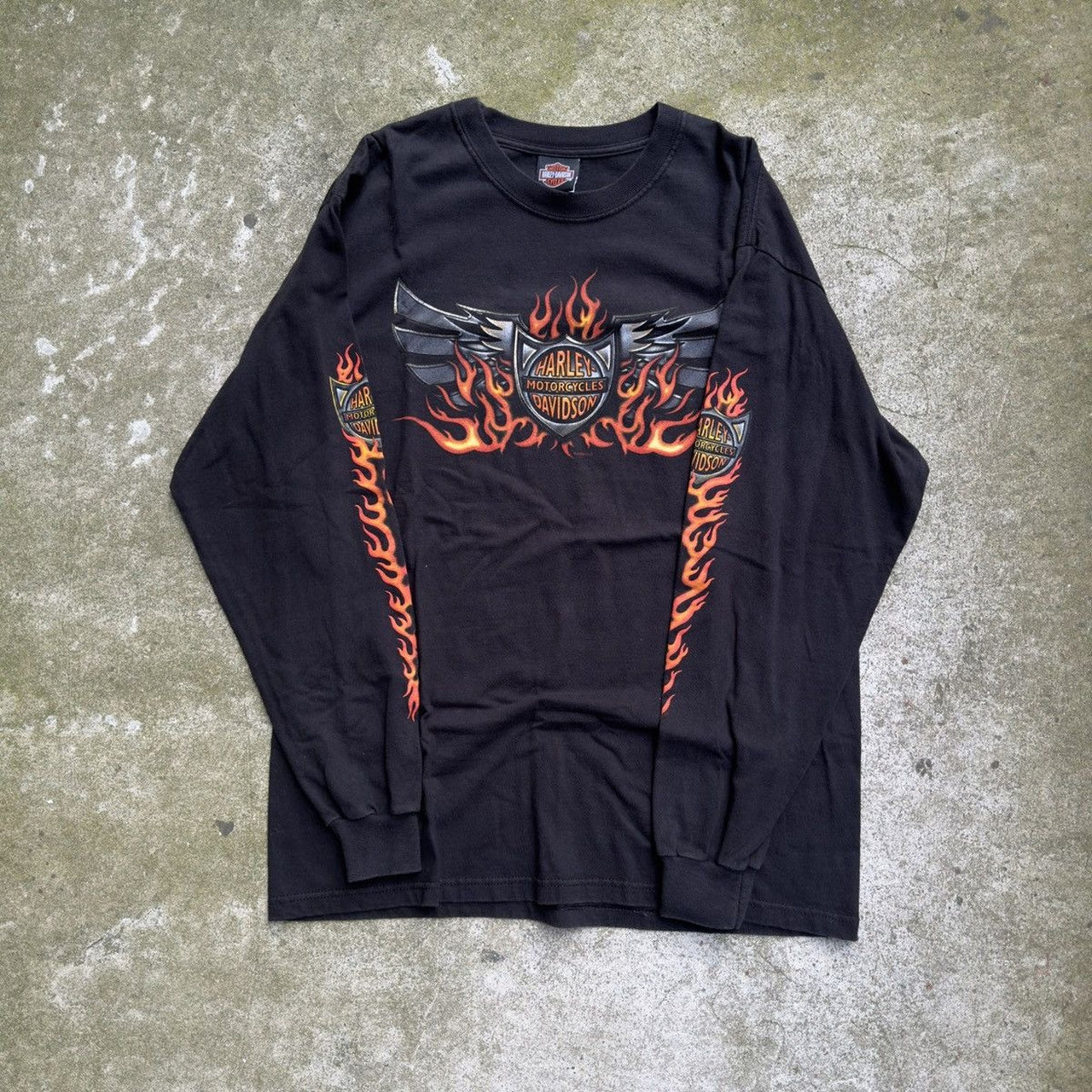 2000S HARLEY DAVIDSON FLAME EMBLEM LONGSLEEVE TEE