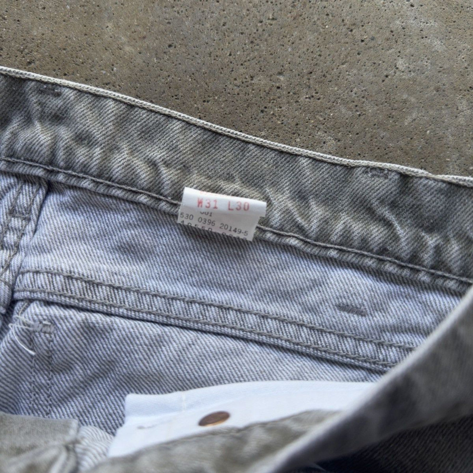 Vintage 1990s Levi's 550 Made in USA Orange Tab Jeans