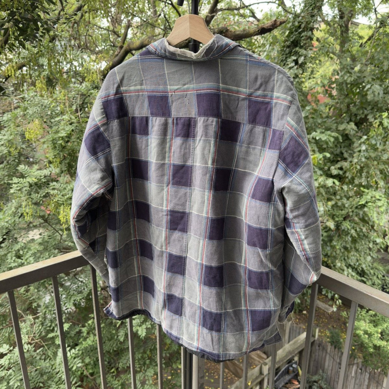 1990s Lee Thrashed Plaid Flannel Shirt Jacket