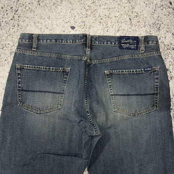 2000s Levi’s Signature Low Straight Denim Jeans