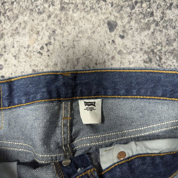 Vaqueros rectos Levi's 501 de la década de 2000