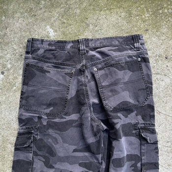 2000S PHYS SCI BAGGY WIDE LEG SKATER CAMO PANTS