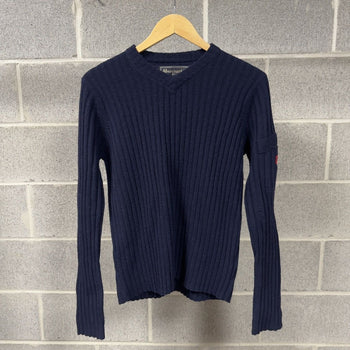 2000s Women's Abercrombie & Fitch Lambswool Navy Blue Sweater