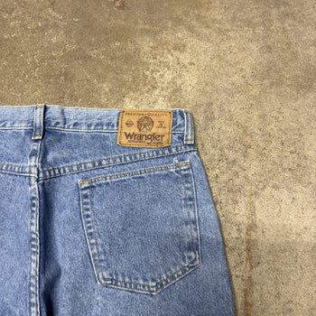 2000s WRANGLER BAGGY LIGHT WASH DENIM WORK JEAN SHORTS JORTS