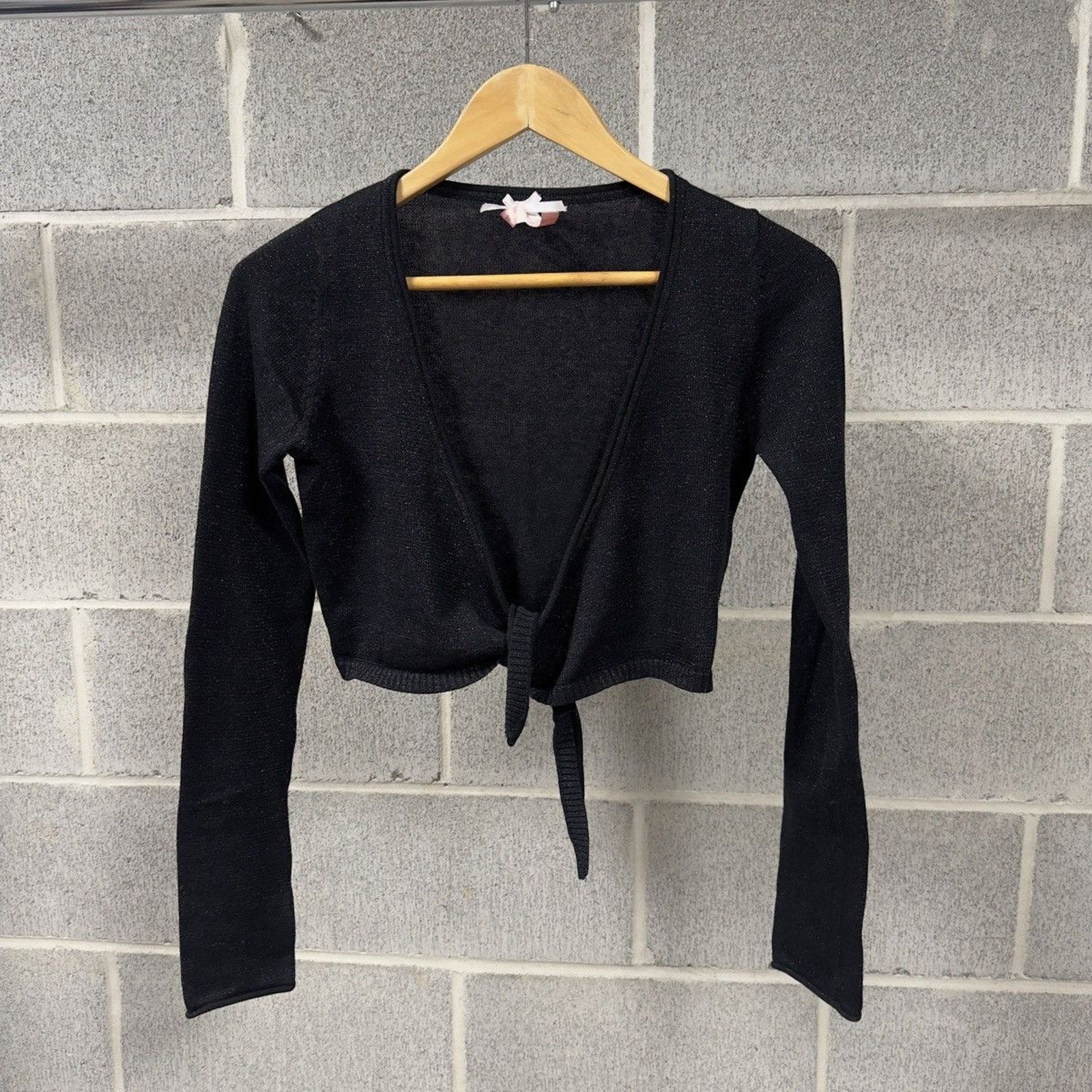 1990s Women's Metallic Cropped Tie Longsleeve Blouse Sweater