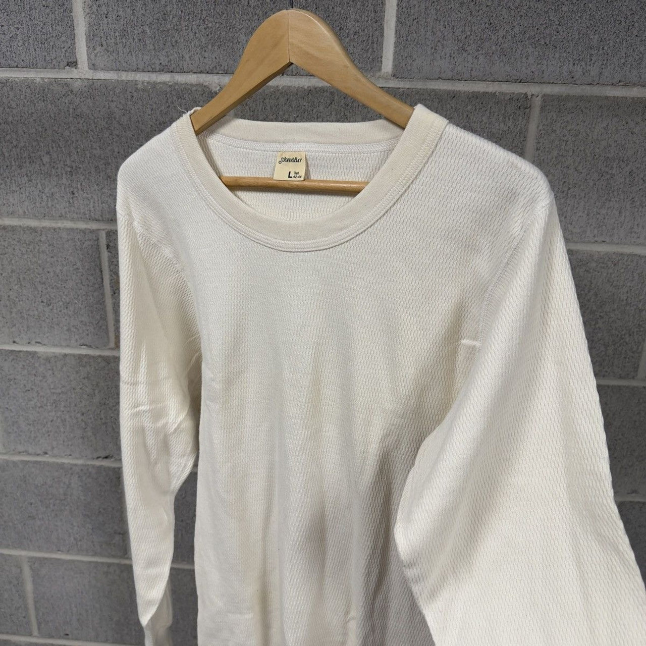 2000s Cream White Thermal Shirt