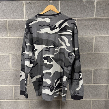 2000s Snow Camo Thermal Longsleeve Shirt