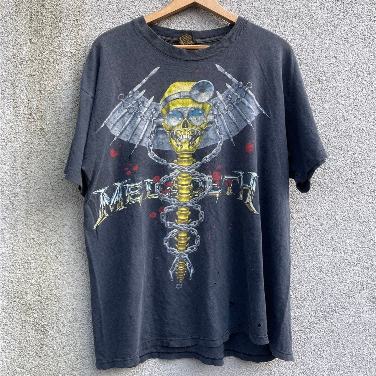 1990S THRASHED MEGADETH DR. VIC BAND TEE BROCKUM