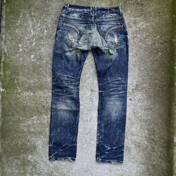 ROBIN'S JEANS STUDDED FLAP DISTRESSED WASHED DENIM JEANS