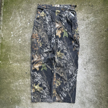 2000s MOSSY OAK BAGGY TREE CAMO CARGO PANTS