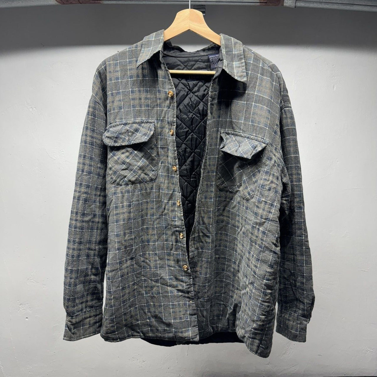 1990s Faded Distressed Quilted Plaid Grunge Flannel Shirt Jacket