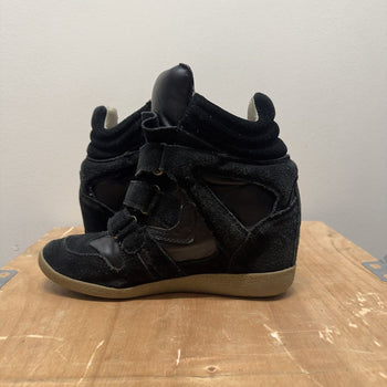 Vintage 2010s Steve Madden Mavis Wedge Sneakers