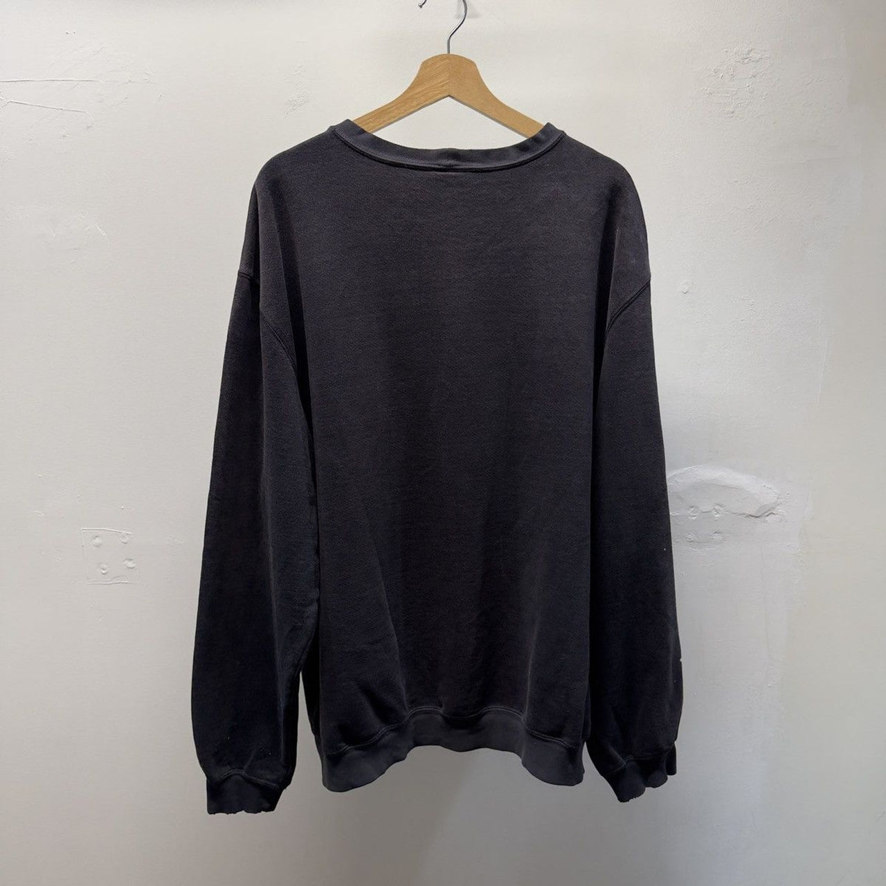 Vintage 2000s Carhartt Faded Distressed Sweatshirt